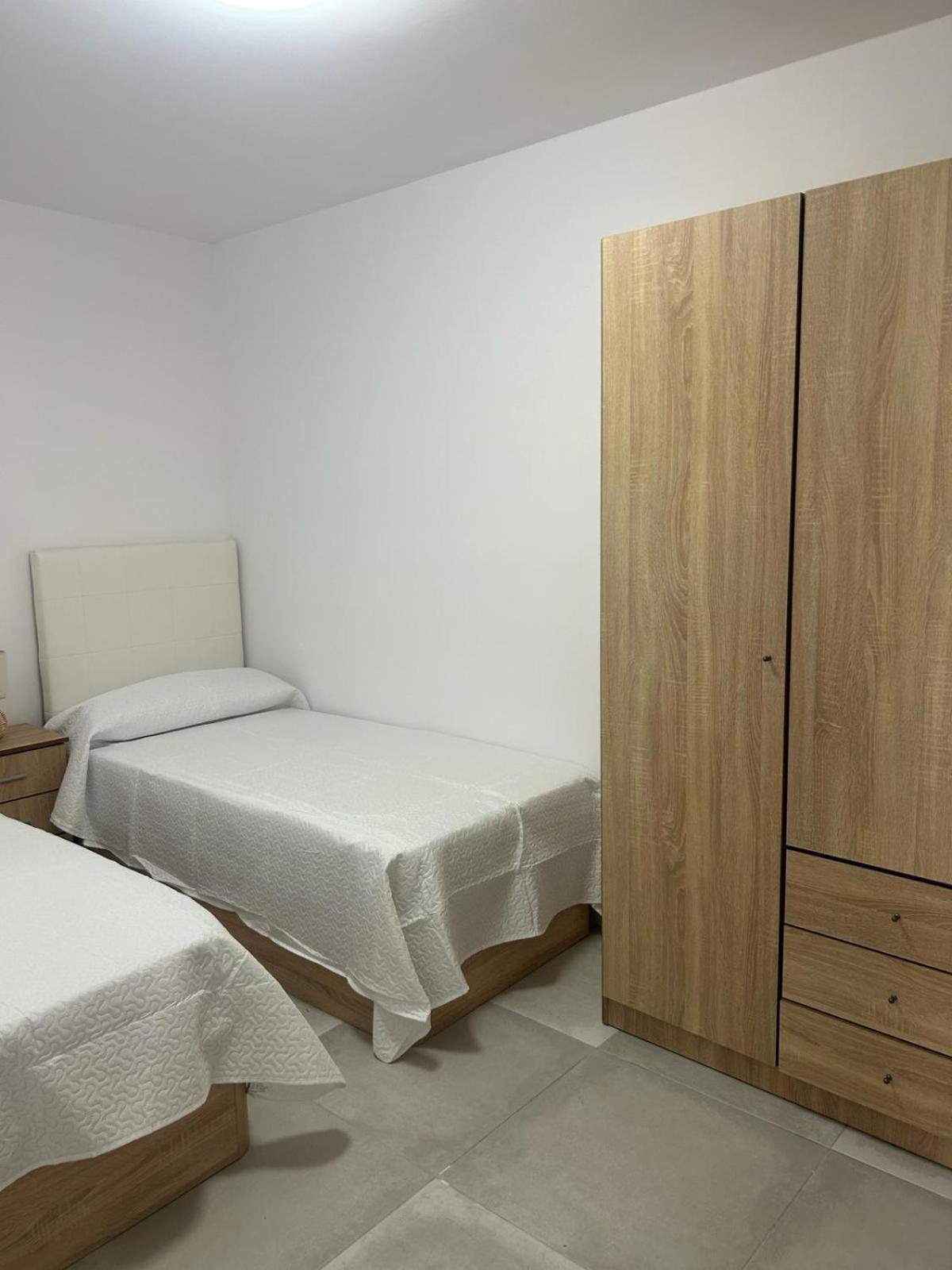 Apartamentos Milano روكيتاس ذي مار المظهر الخارجي الصورة